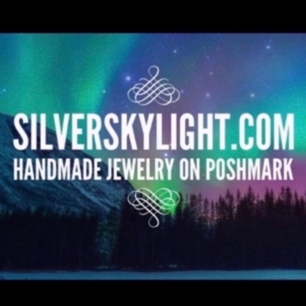 Double layer genuine mother of pearl moon necklace - Picture 9 of 9